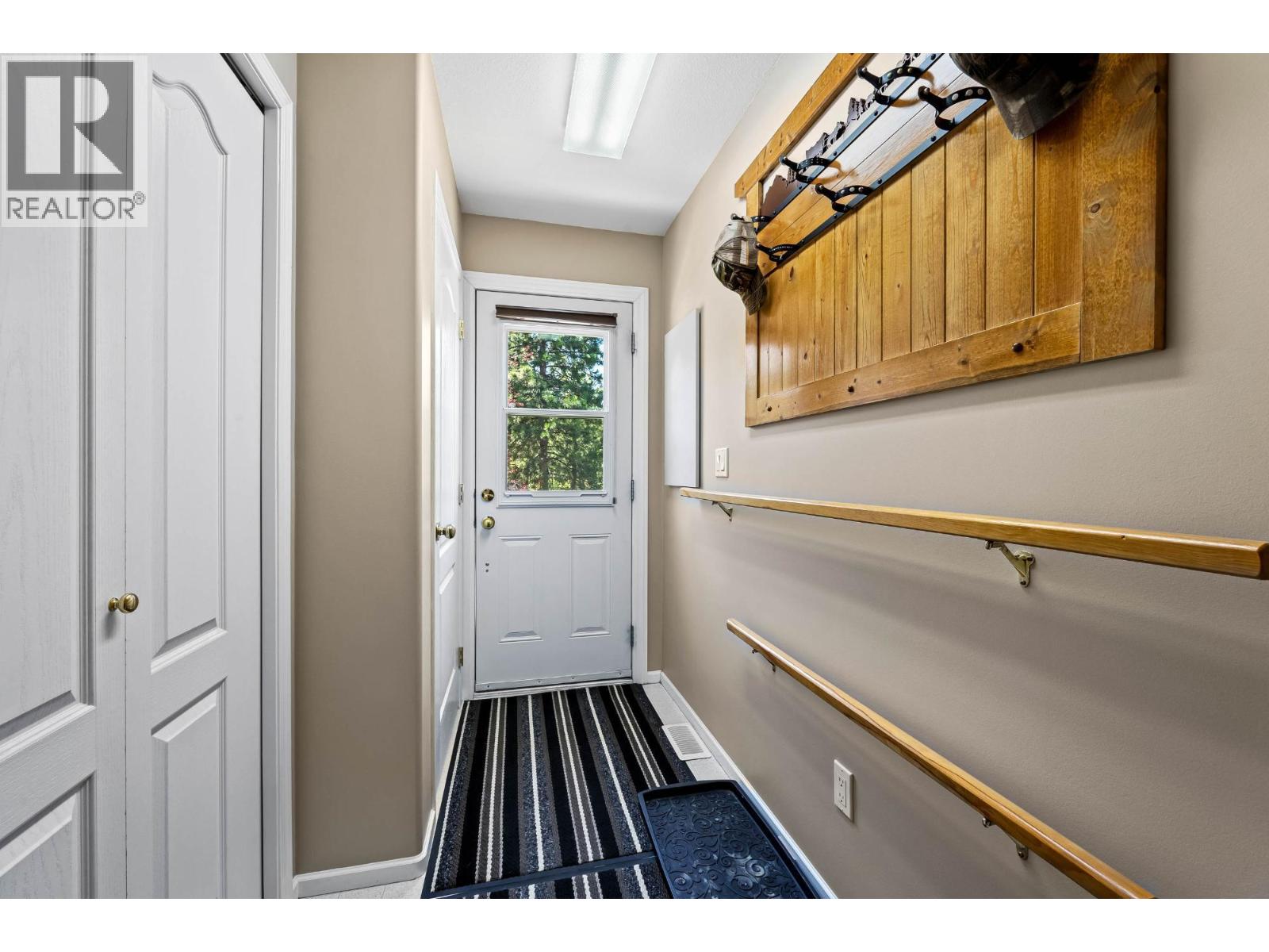 116 COLDWATER Road, Merritt