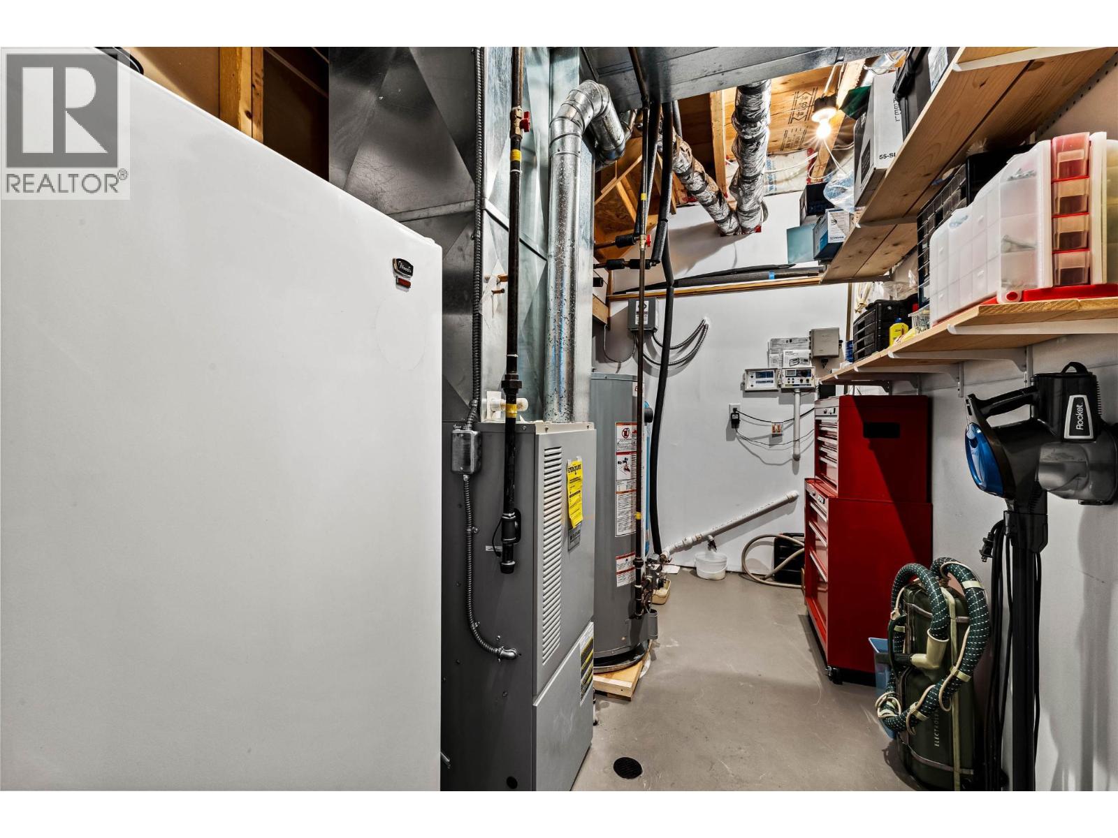 116 COLDWATER Road, Merritt