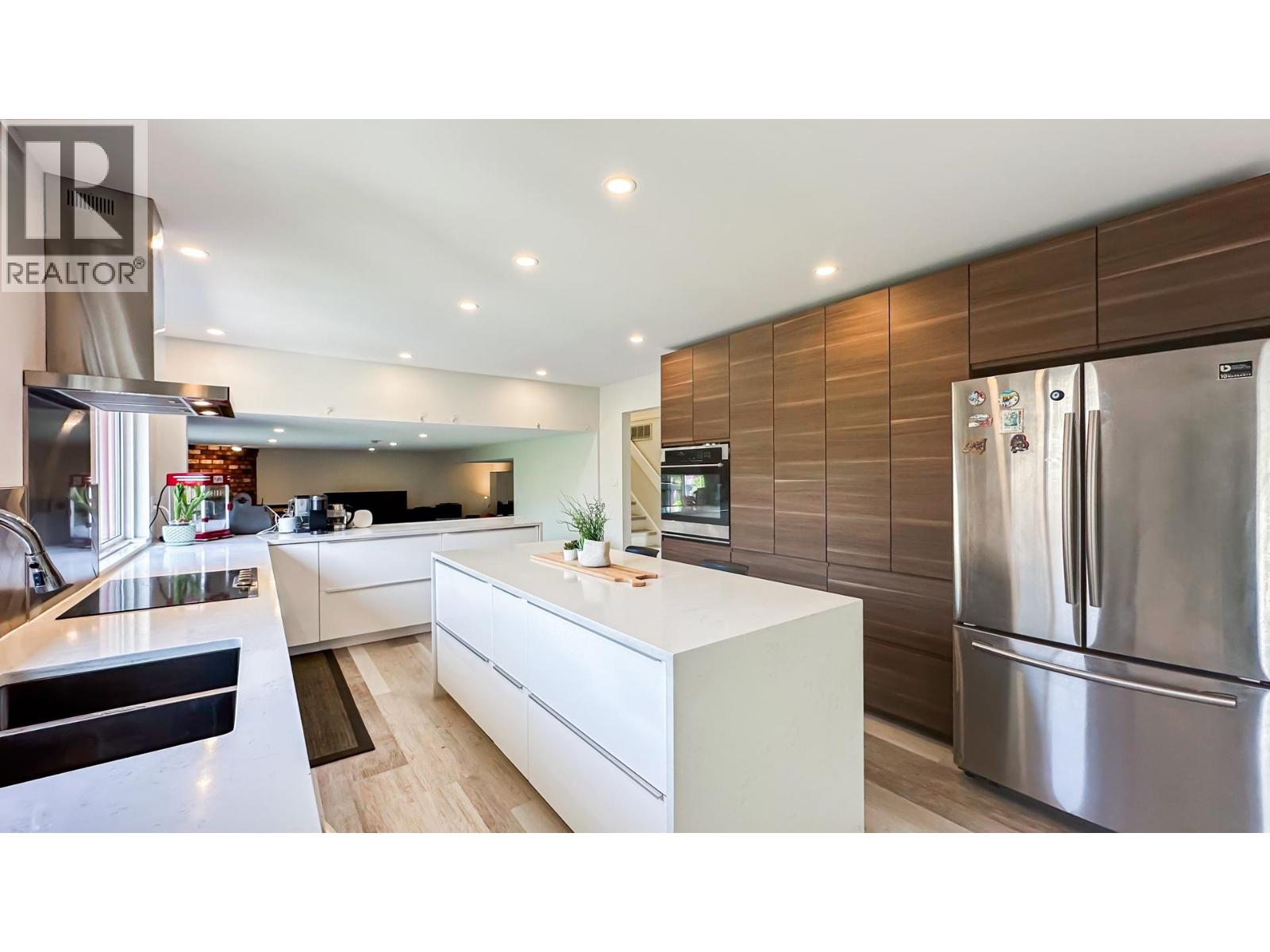 4683 54 Street, Delta