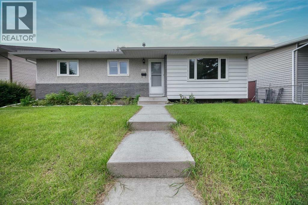 3307 Boulton Road NW, Calgary, Alberta