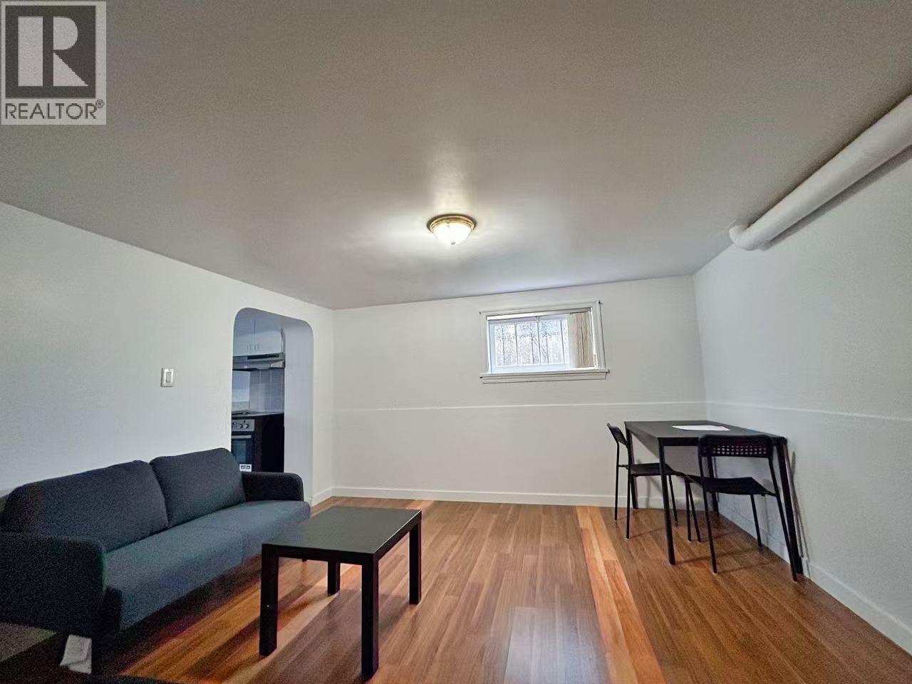 1038 SEVENTH AVENUE, New Westminster