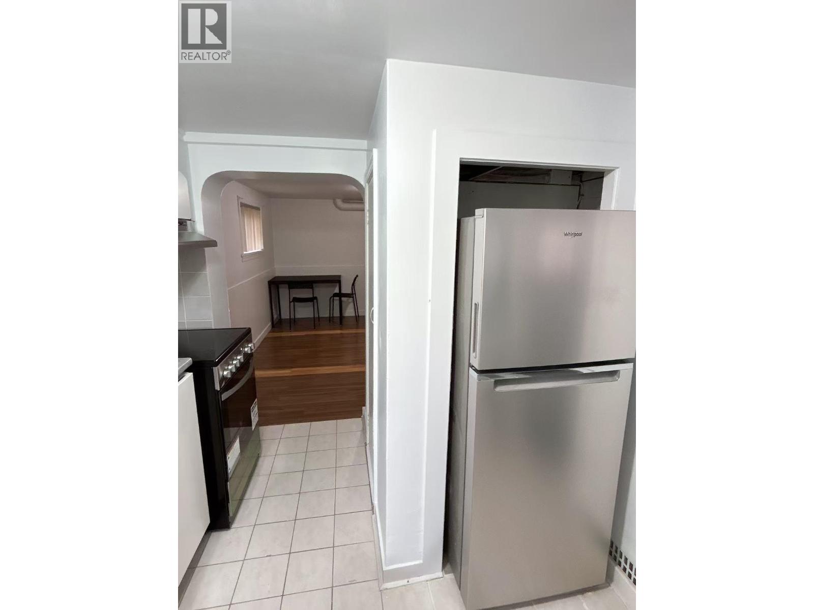 1038 SEVENTH AVENUE, New Westminster