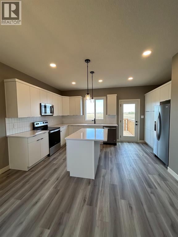 Multi-family House Bi-level for Sale in   Avenue Westgate Grande Prairie 