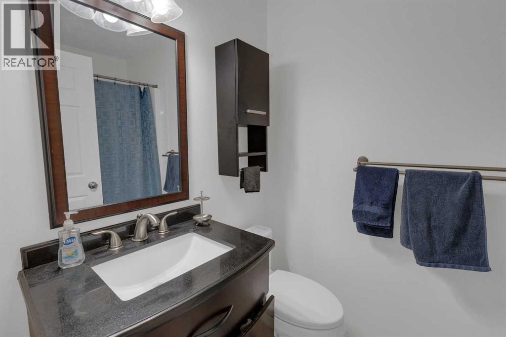 Single Family House for Sale in   Hidden Hills Terrace NW Hidden Valley Calgary 