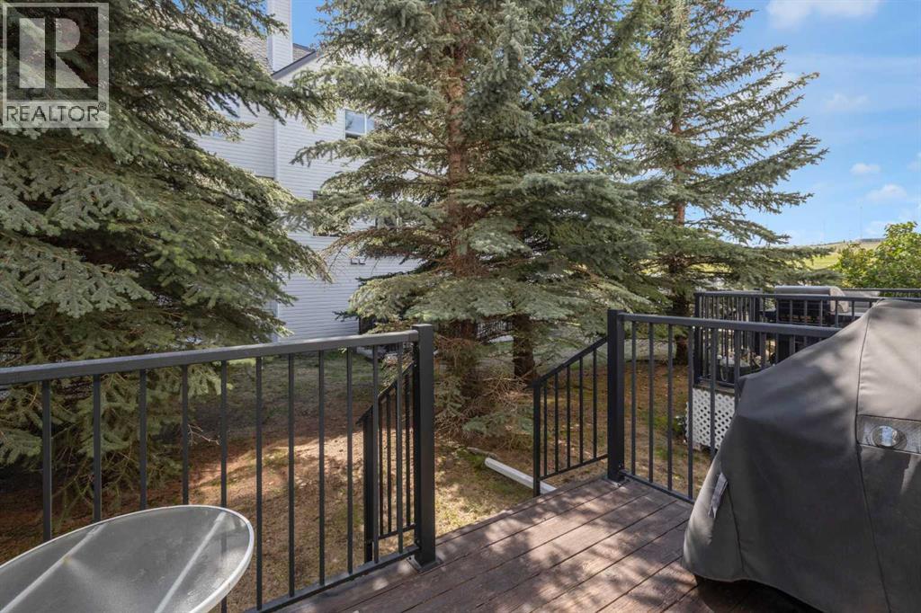 Single Family House for Sale in   Hidden Hills Terrace NW Hidden Valley Calgary 