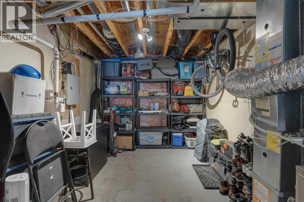 Single Family House for Sale in   Hidden Hills Terrace NW Hidden Valley Calgary 