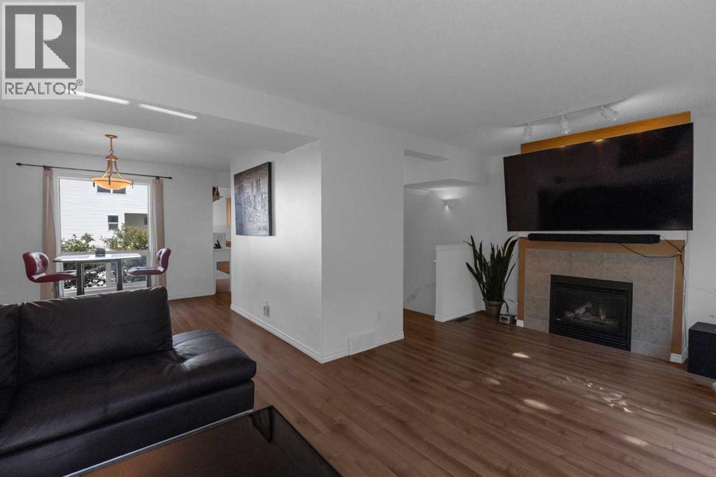 Single Family House for Sale in   Hidden Hills Terrace NW Hidden Valley Calgary 