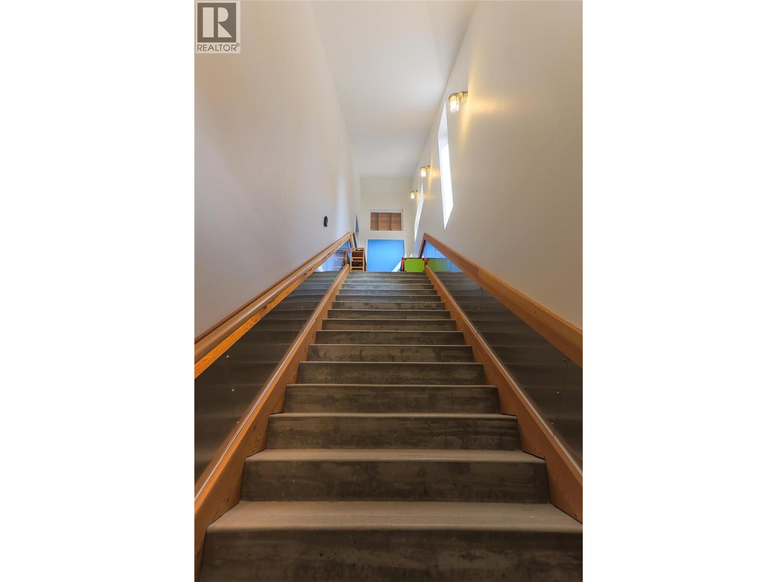 1006 Silvertip Road - 20