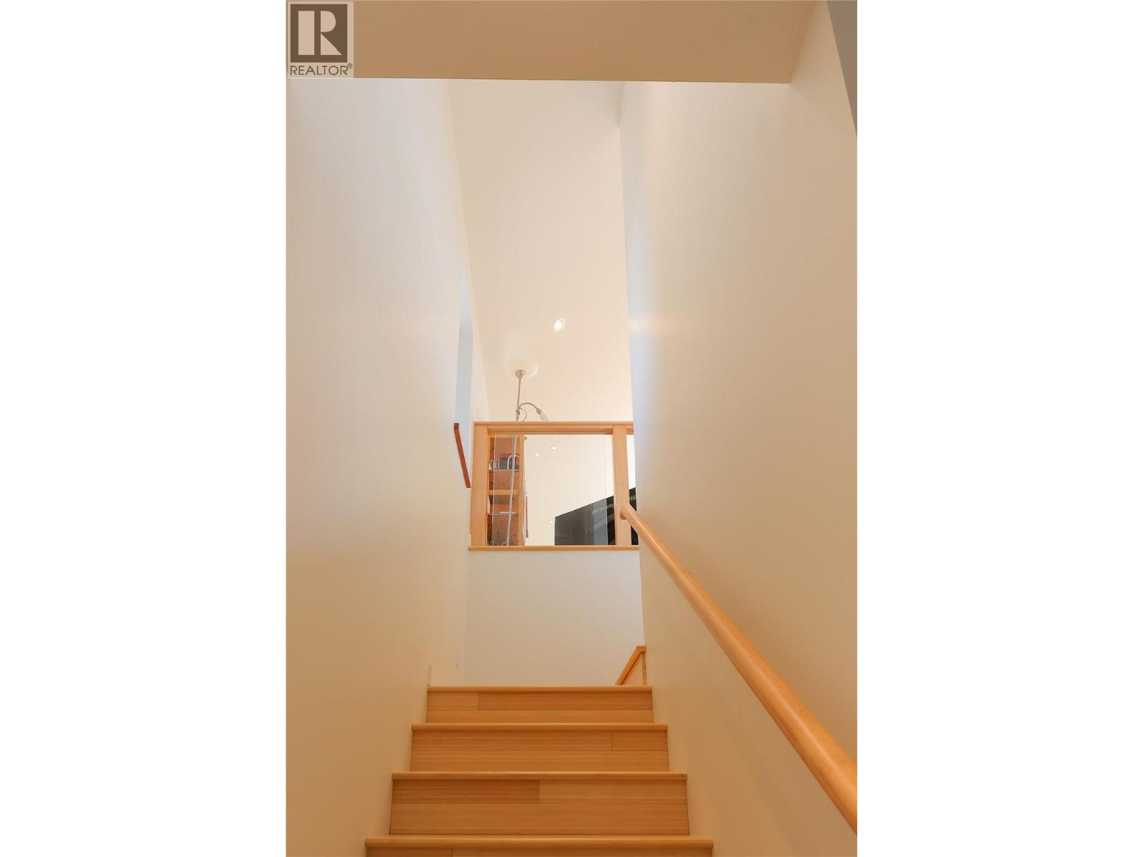 1006 Silvertip Road - 47