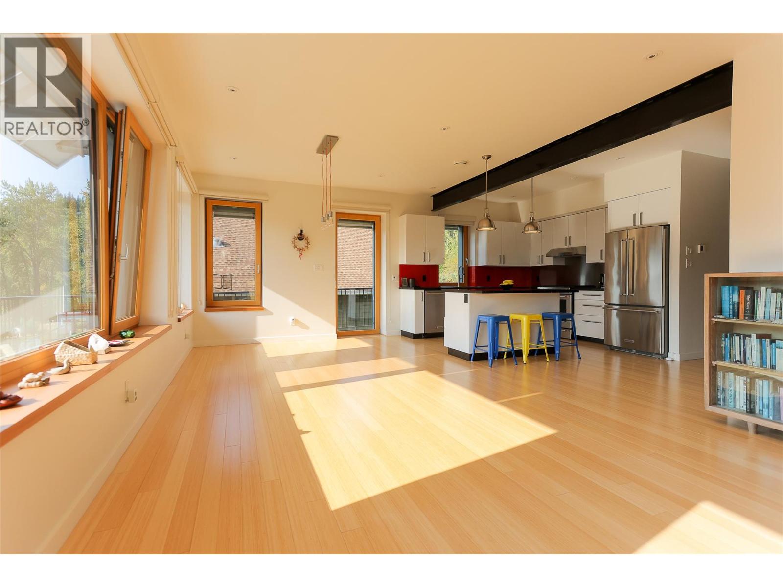 1006 Silvertip Road - 35