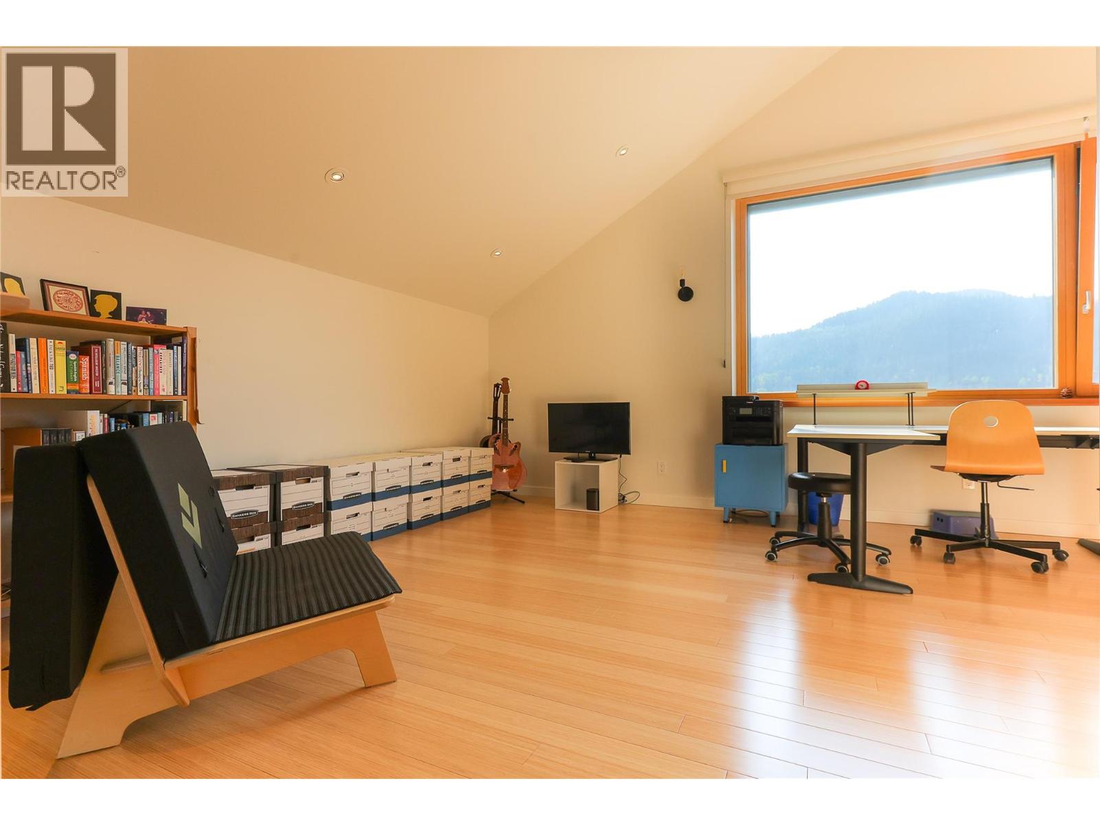 1006 Silvertip Road - 53
