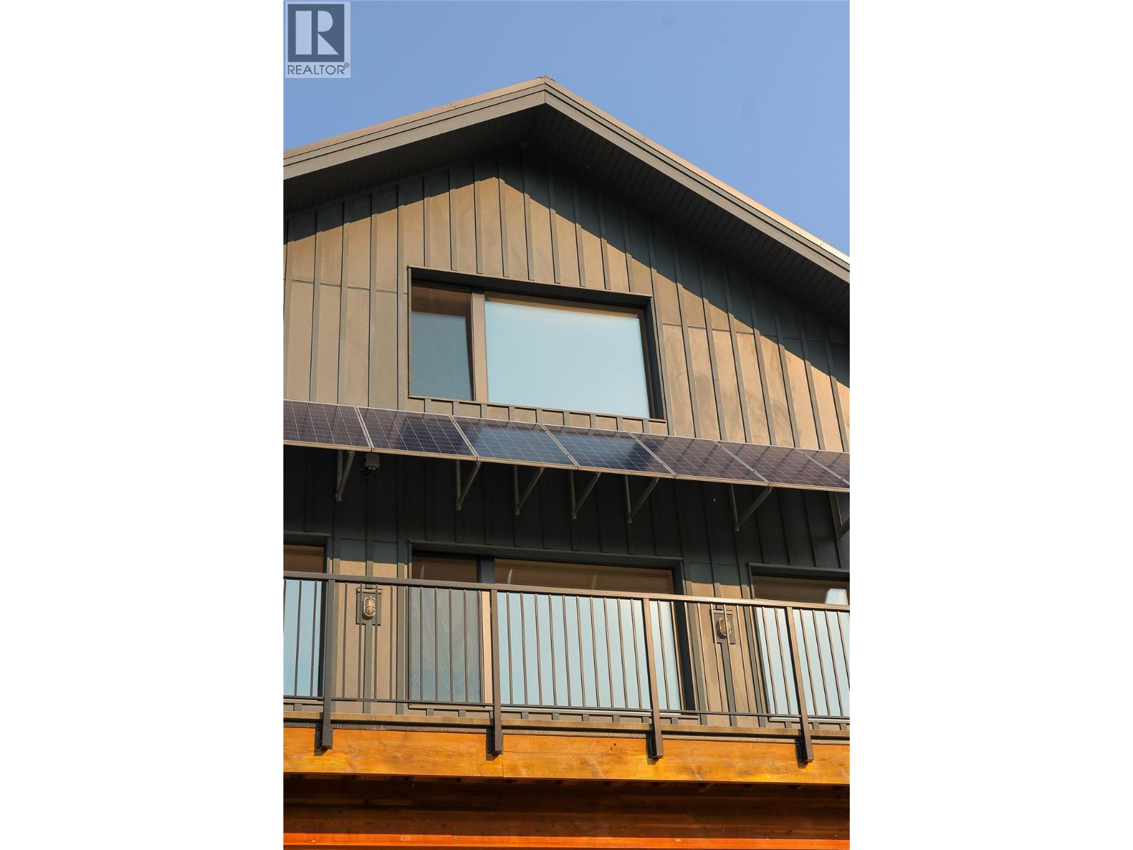 1006 Silvertip Road, Rossland