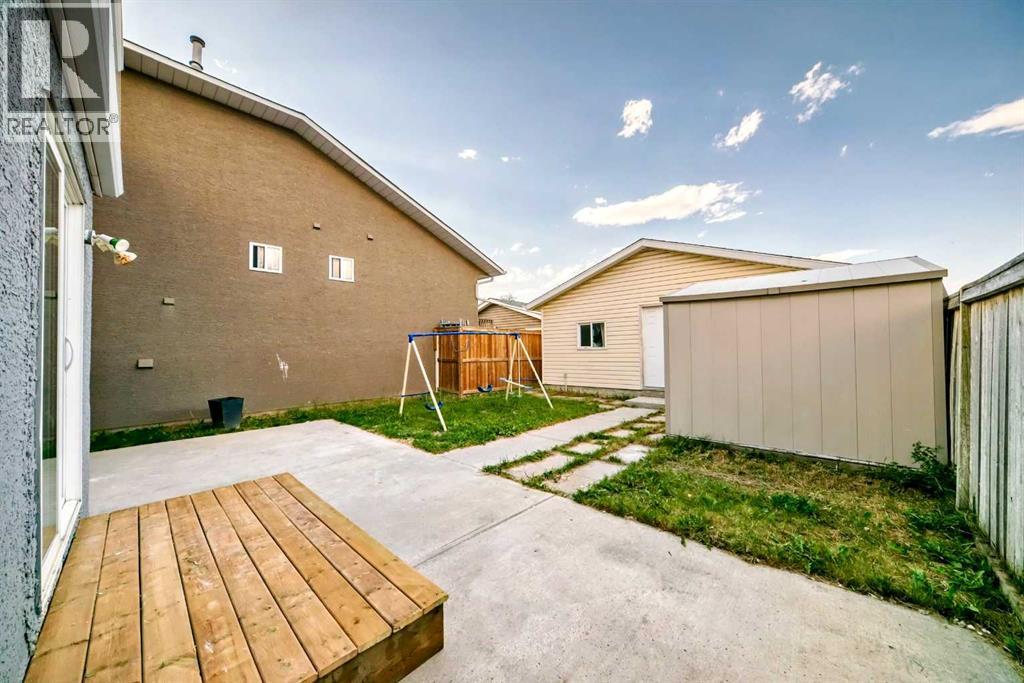 Single Family House for Sale in  Martinglen Way NE Martindale Calgary 