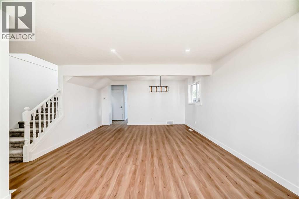 Single Family House for Sale in  Martinglen Way NE Martindale Calgary 