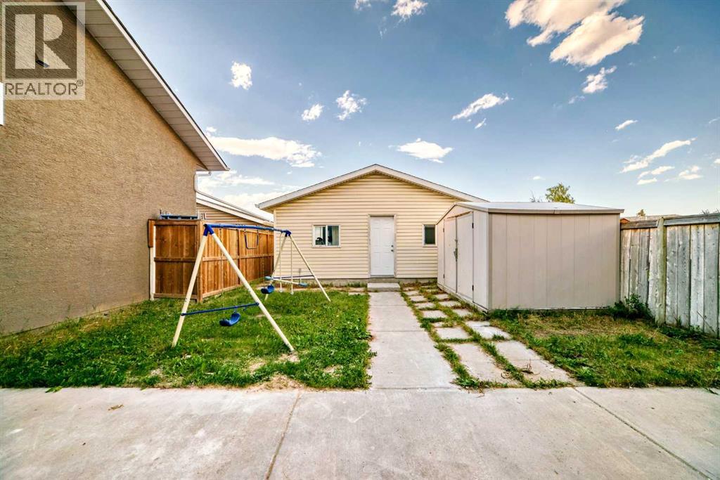 Single Family House for Sale in  Martinglen Way NE Martindale Calgary 