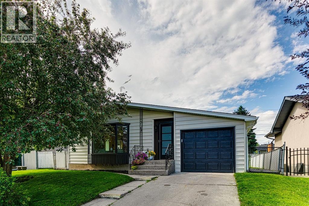 Single Family House Bungalow for Sale in  Archwood Road SE Acadia Calgary 