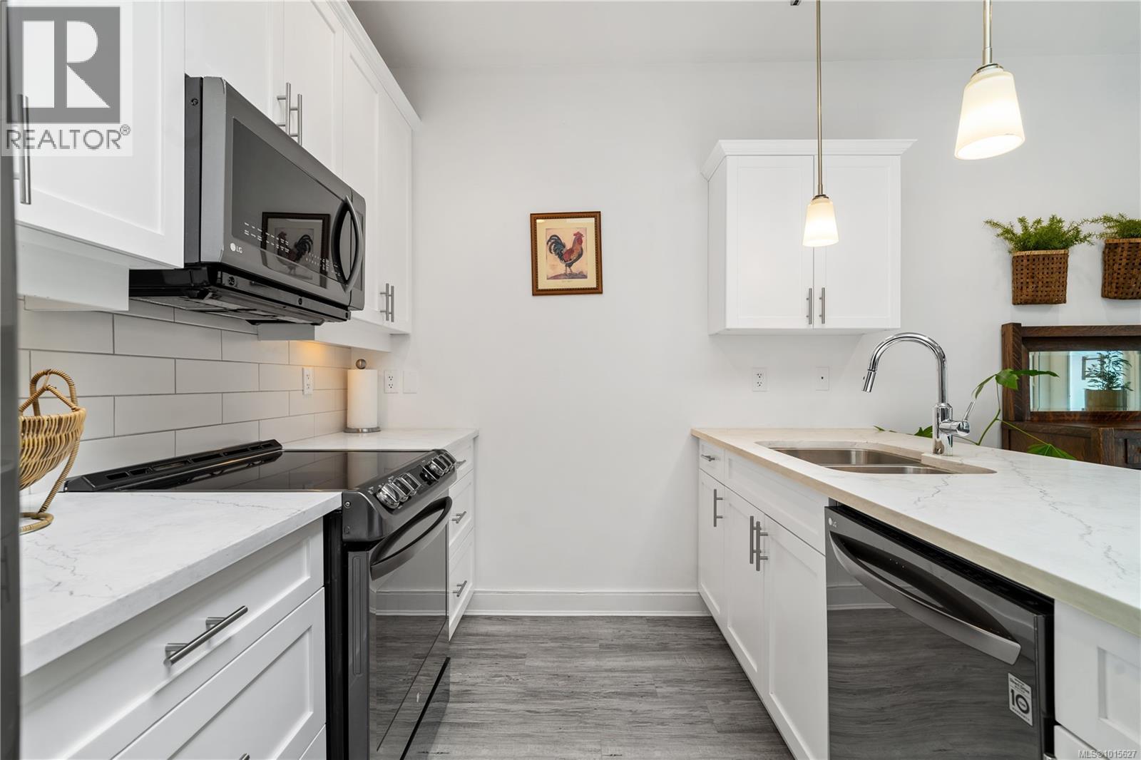 15 500 Corfield St, Parksville