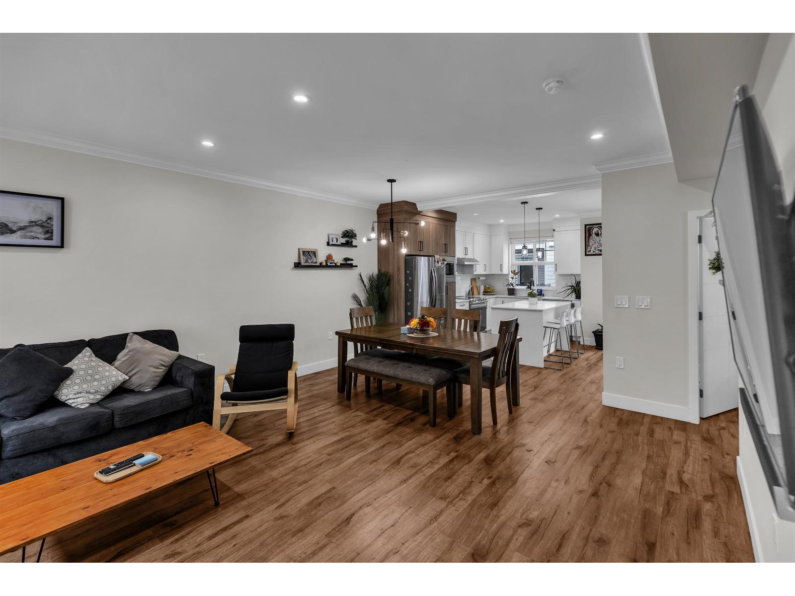 11 2033 MCKENZIE ROAD, Abbotsford