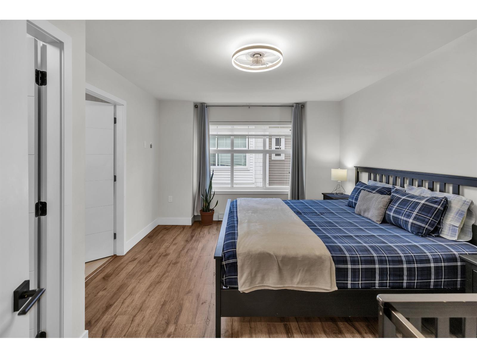 11 2033 MCKENZIE ROAD, Abbotsford