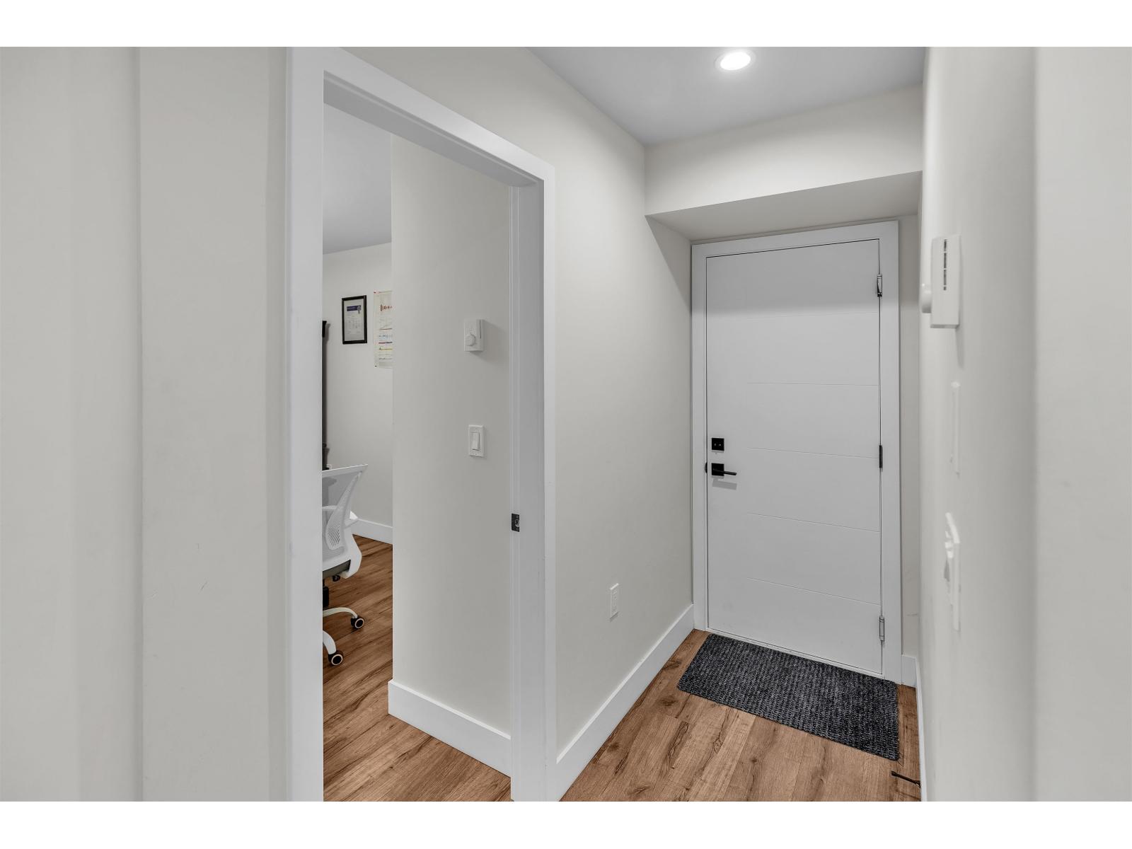 11 2033 MCKENZIE ROAD, Abbotsford