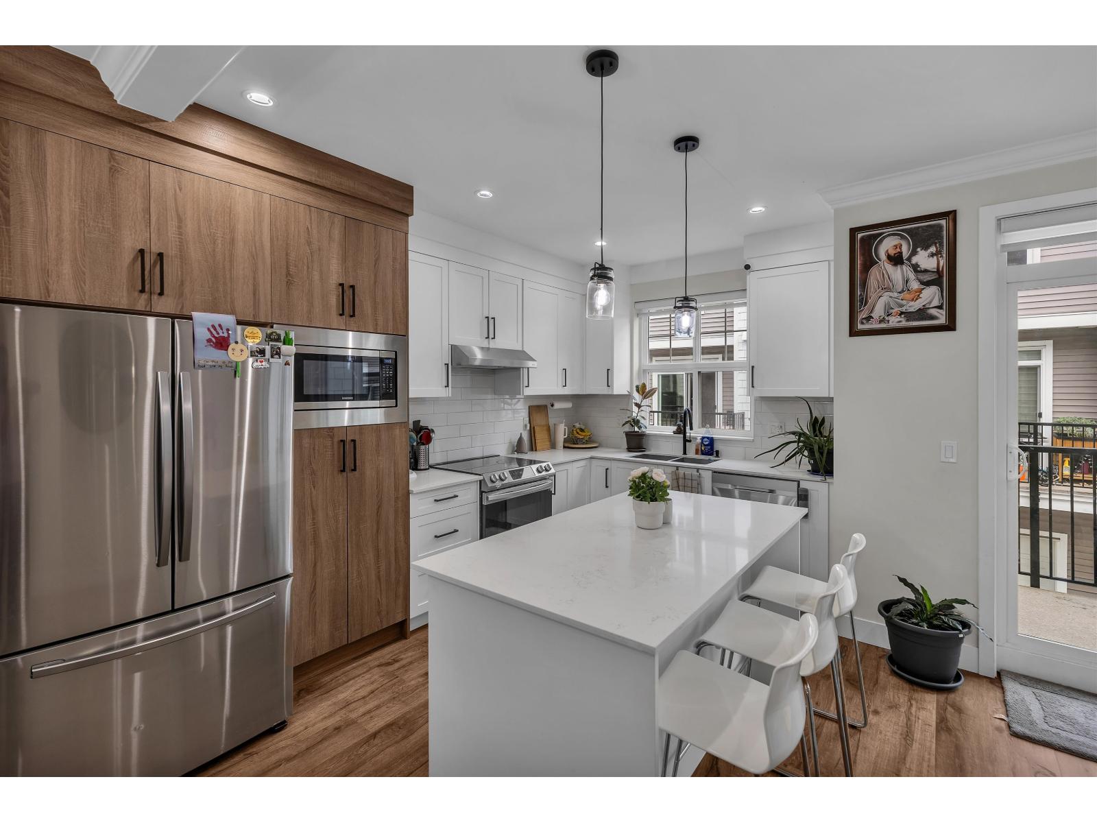 11 2033 MCKENZIE ROAD, Abbotsford