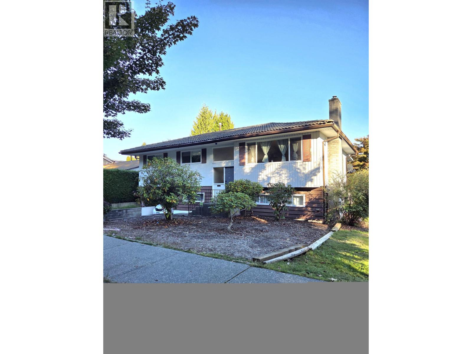 3420 SHAUGHNESSY STREET, Port Coquitlam