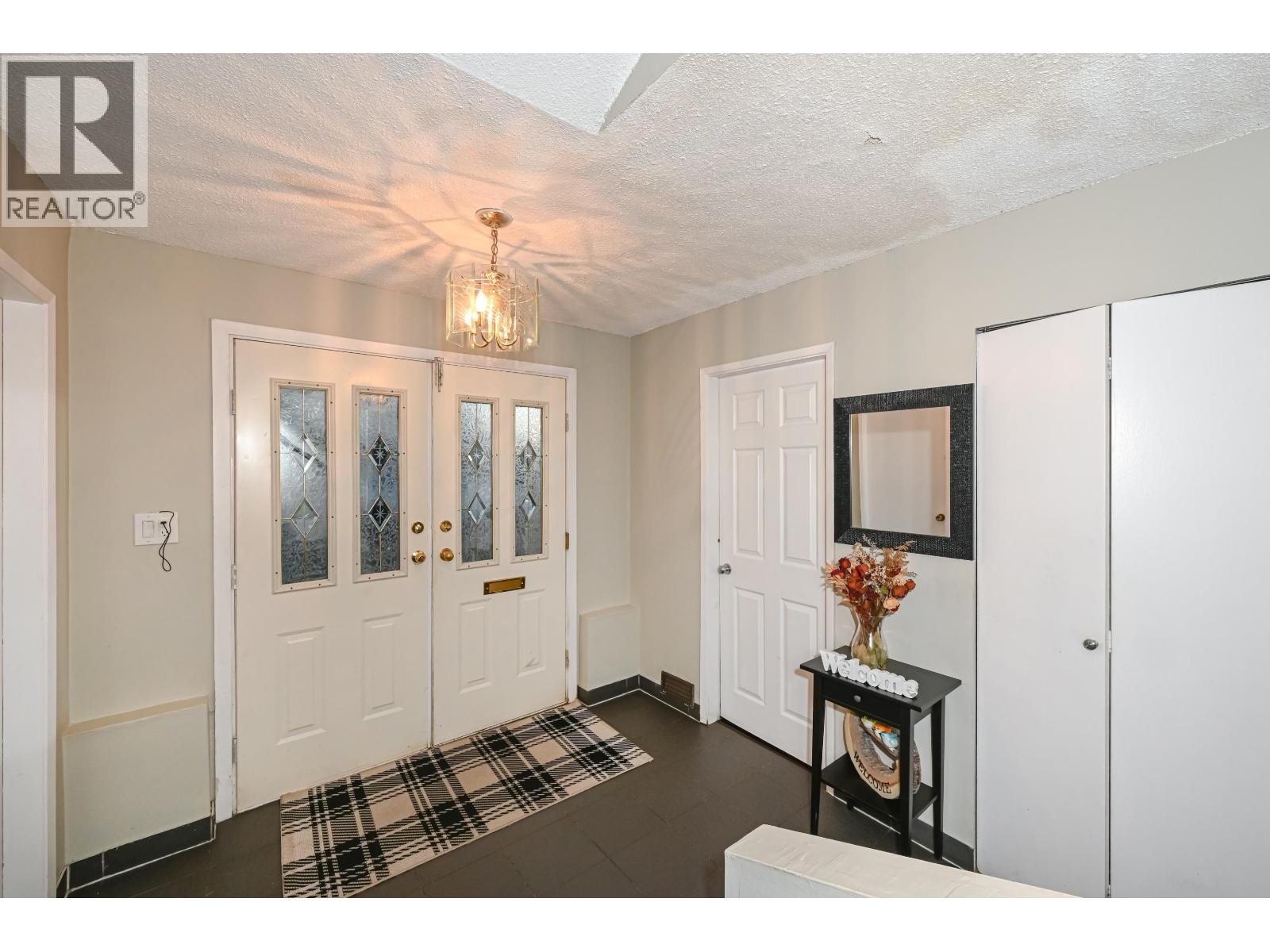 2295 E 48TH AVENUE, Vancouver