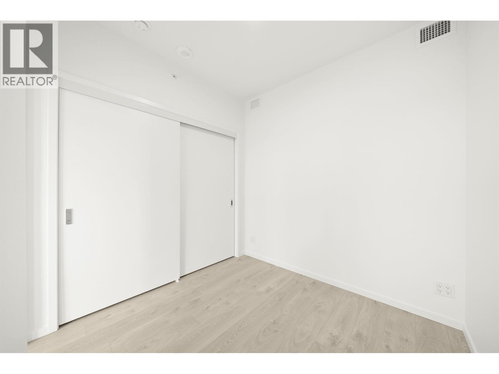 569 6600 MINORU BOULEVARD, Richmond