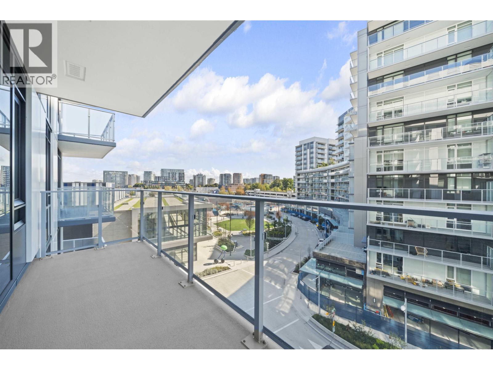 569 6600 MINORU BOULEVARD, Richmond