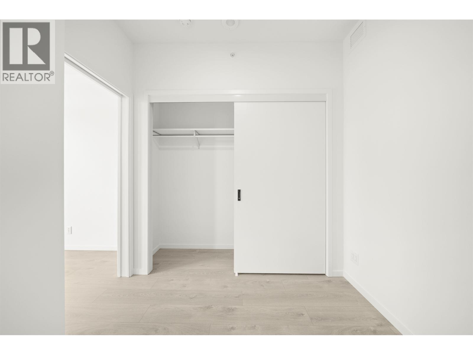 569 6600 MINORU BOULEVARD, Richmond