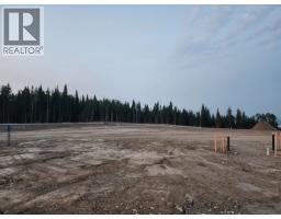 Photo 11 of 18, 4993 HEADLANDS HEIGHTS · Prince George, BC