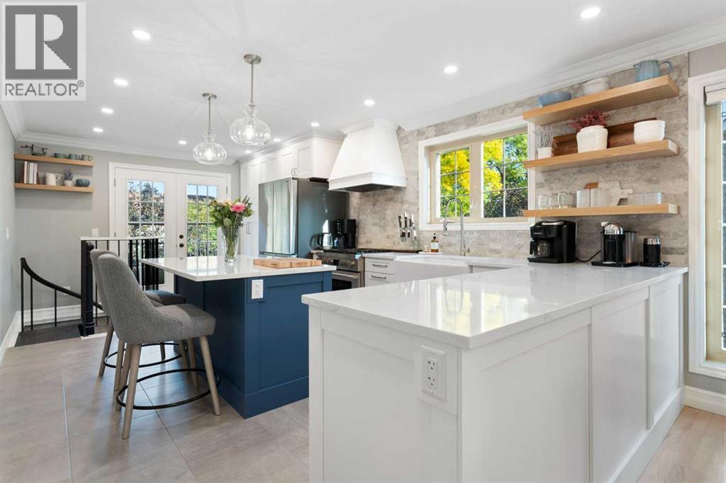 Single Family House 4 Level for Sale in  Scenic Cove Place NW Scenic Acres Calgary 