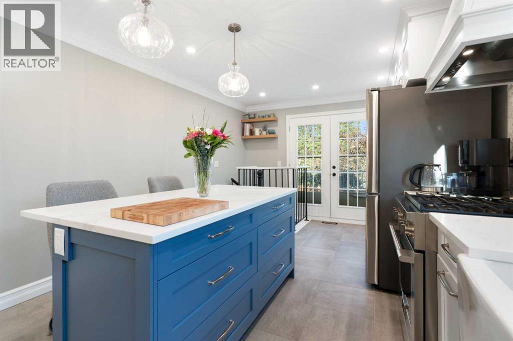 Single Family House 4 Level for Sale in  Scenic Cove Place NW Scenic Acres Calgary 
