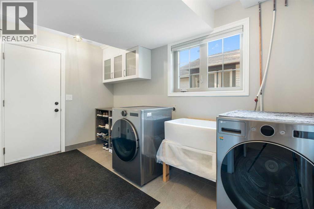 Single Family House 4 Level for Sale in  Scenic Cove Place NW Scenic Acres Calgary 