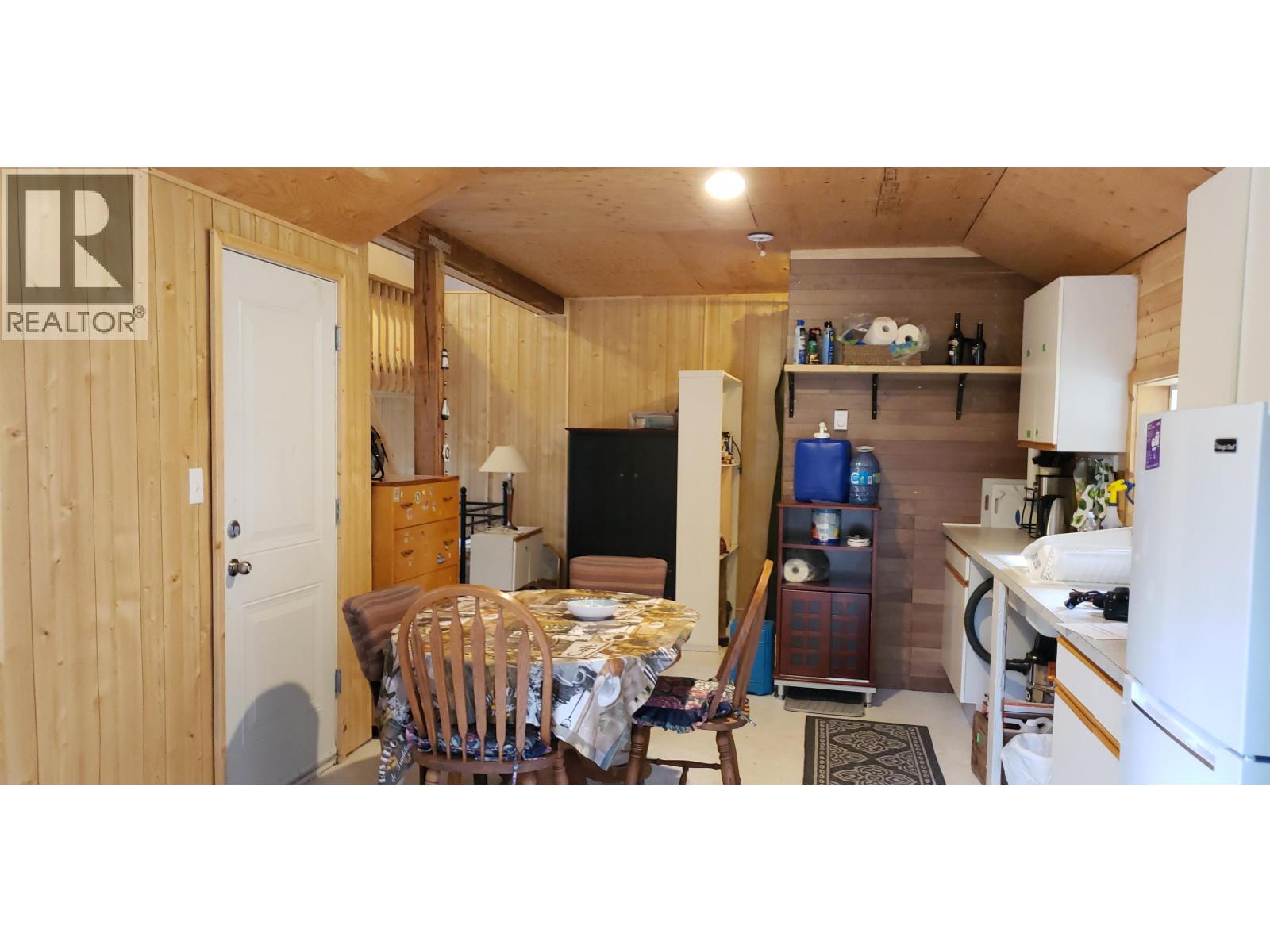 7641 BURGESS ROAD, Lone Butte