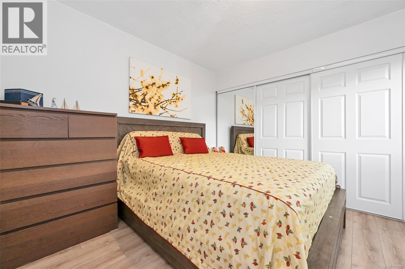 113 2860 Sooke Lake Rd, Langford