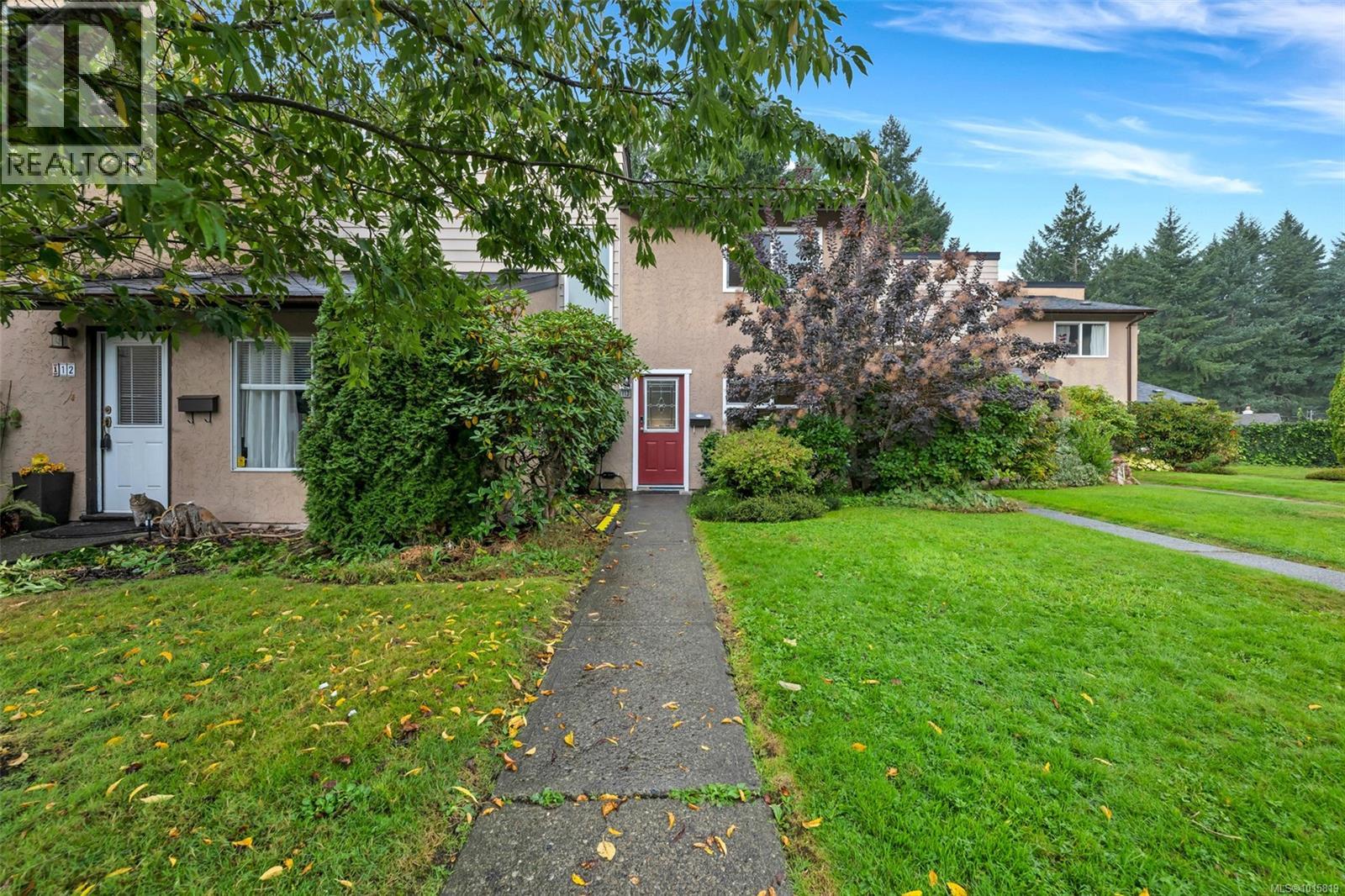 113 2860 Sooke Lake Rd, Langford