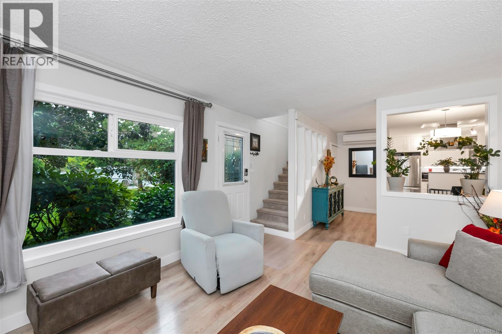 113 2860 Sooke Lake Rd, Langford