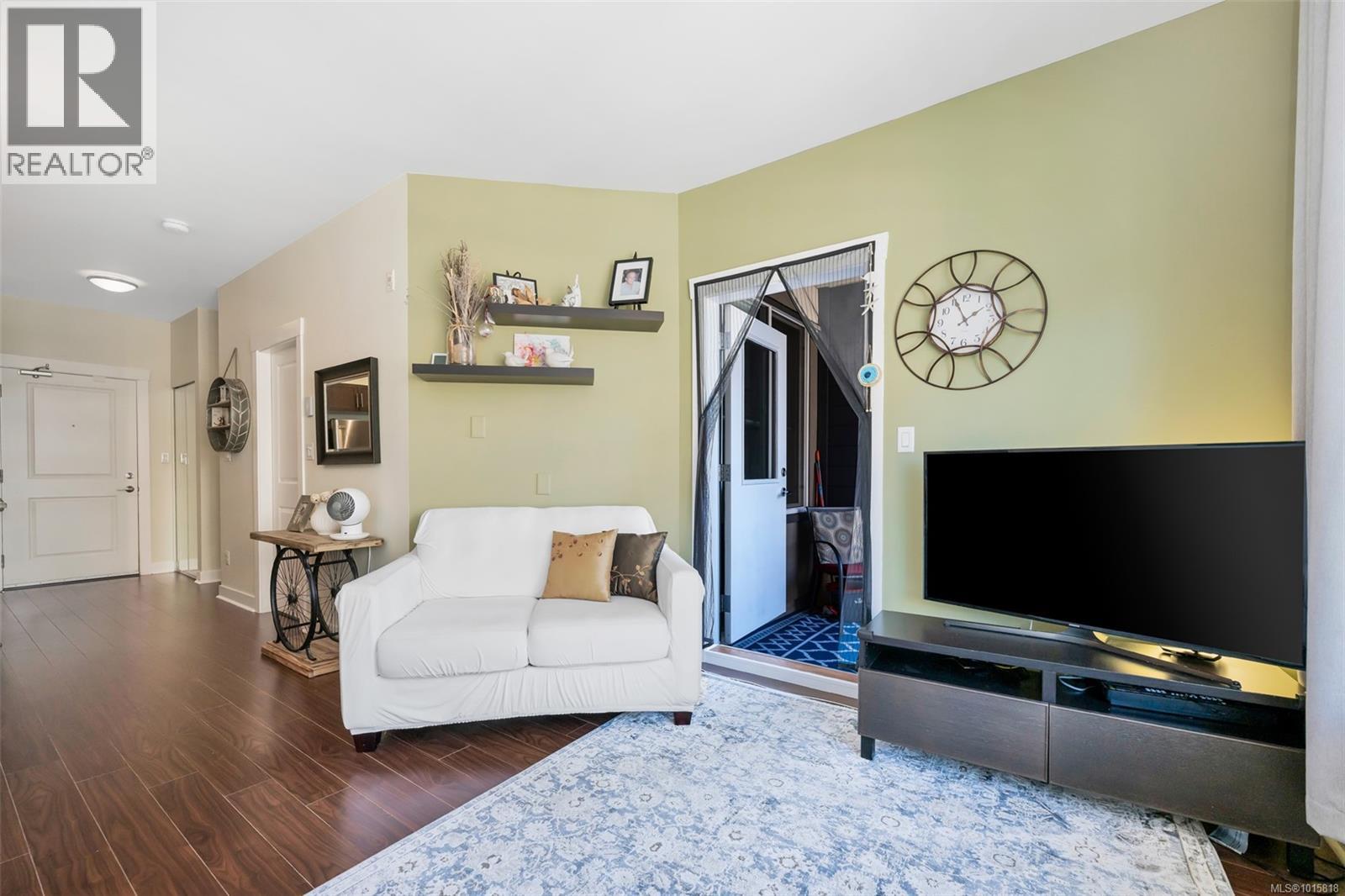 404 662 Goldstream Avenue, Langford
