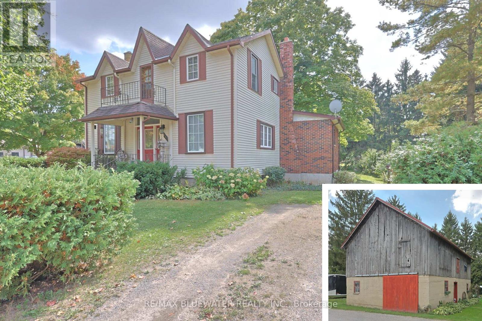 197 BROAD STREET - Main photo, North Middlesex (Parkhill), Ontario