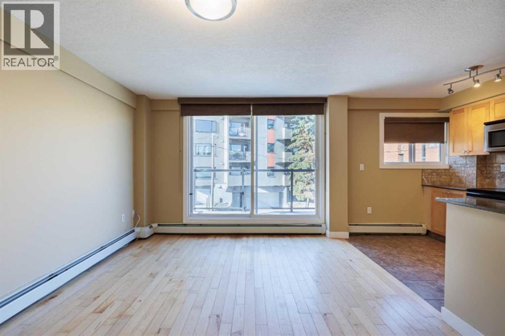 Single Family House for Sale in    Street SW Lower Mount Royal Calgary 