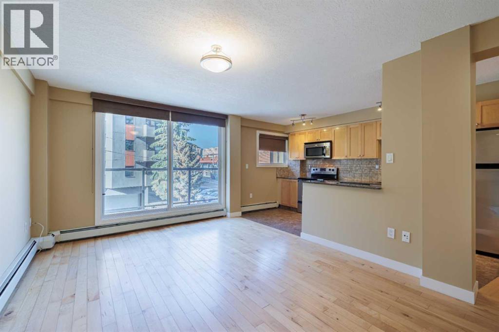 Single Family House for Sale in    Street SW Lower Mount Royal Calgary 
