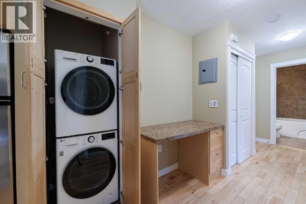 Single Family House for Sale in    Street SW Lower Mount Royal Calgary 