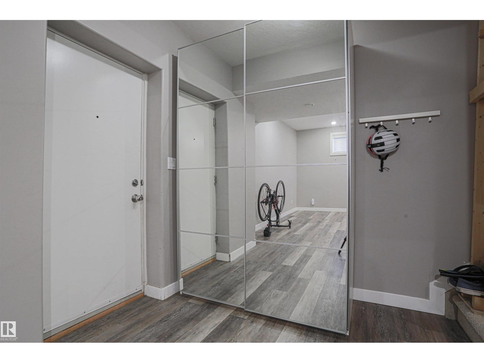 8804 100 ST NW, Edmonton