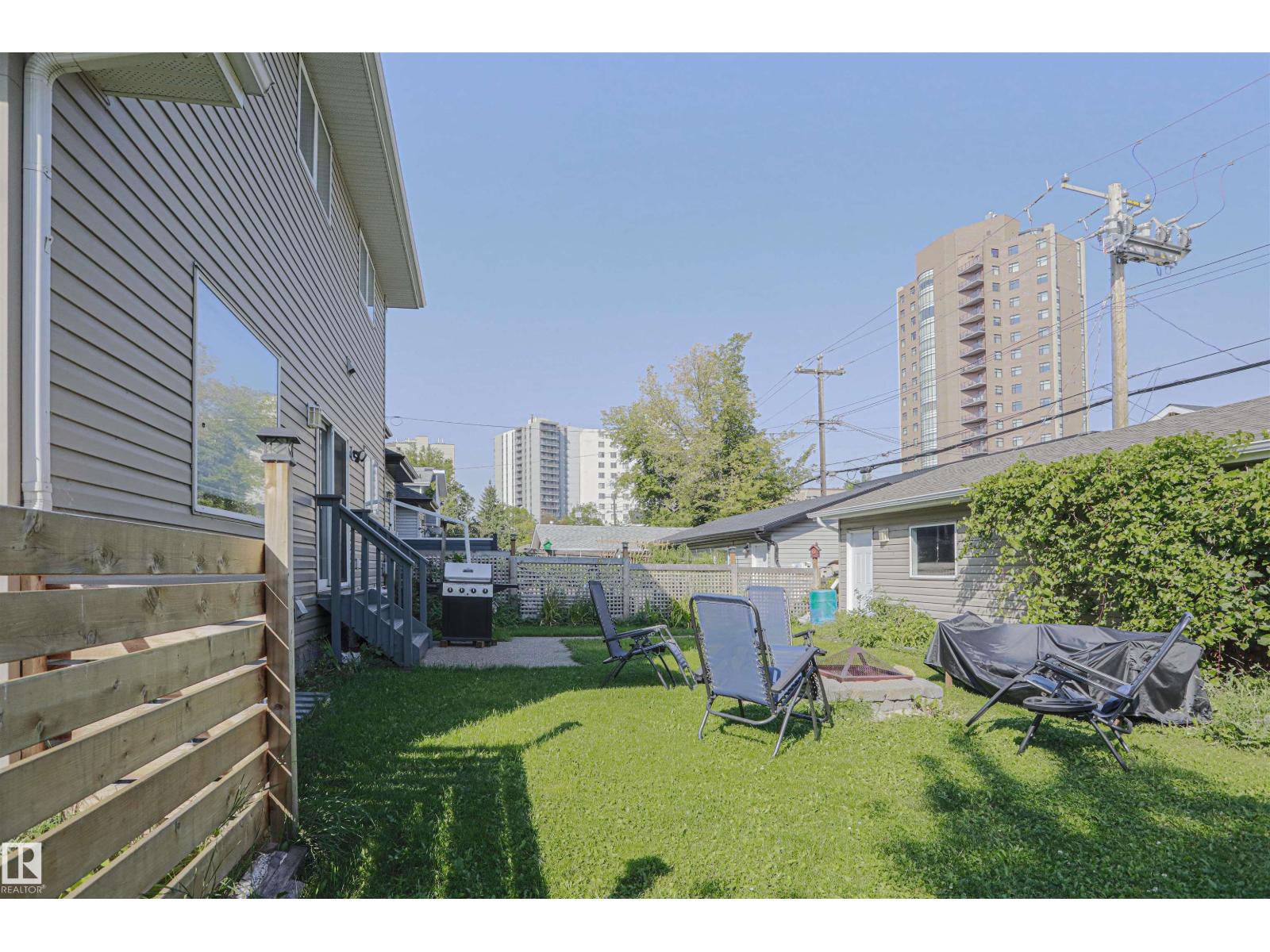 8804 100 ST NW, Edmonton