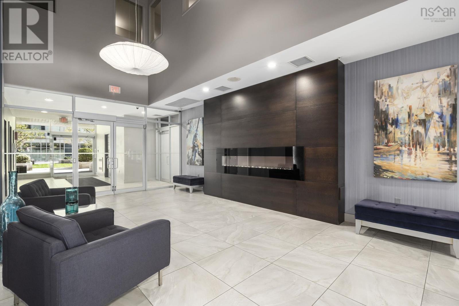 Property 27 of 49 of 607 31 Kings Wharf Place