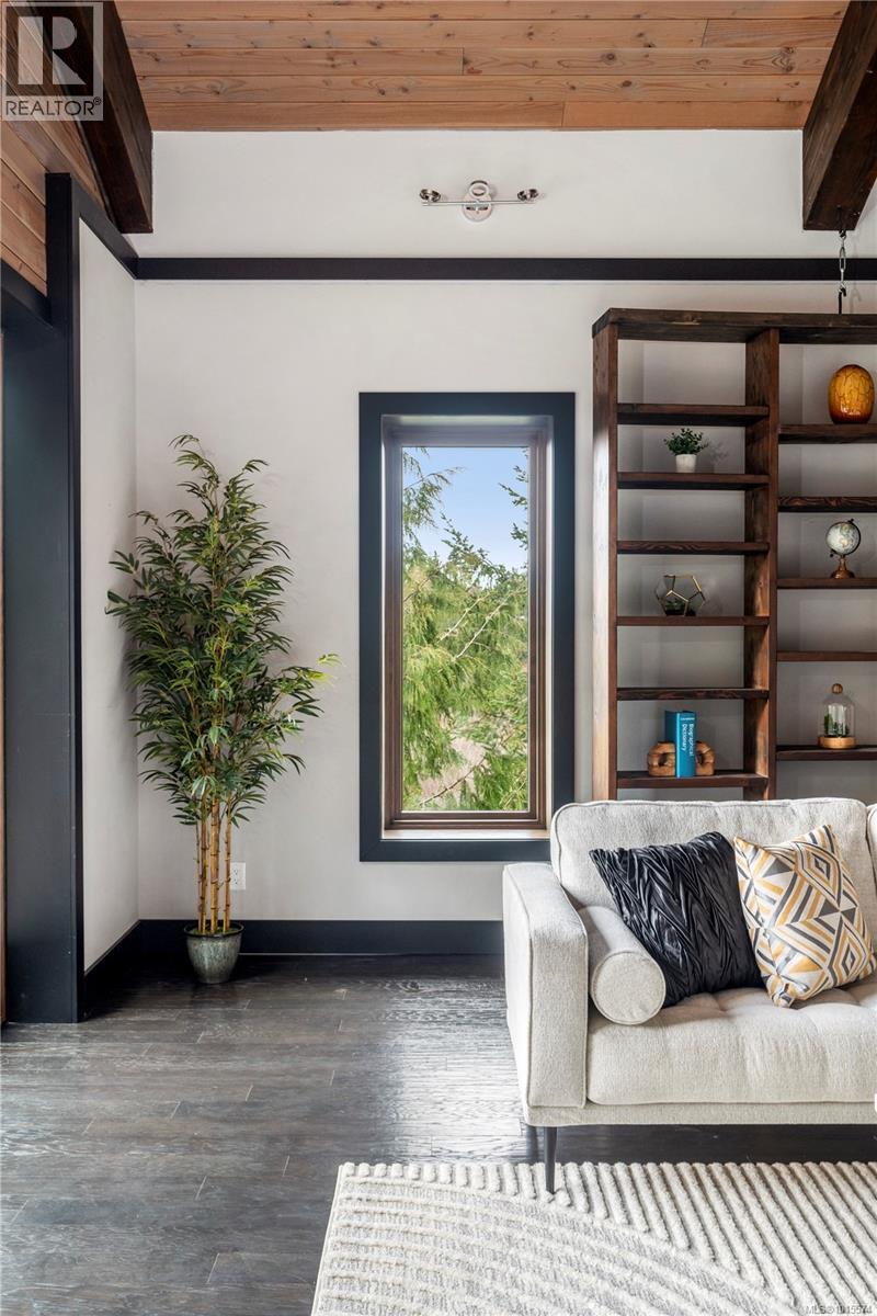  7405 Thornton Heights, Sooke