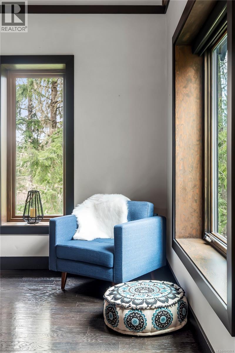  7405 Thornton Heights, Sooke