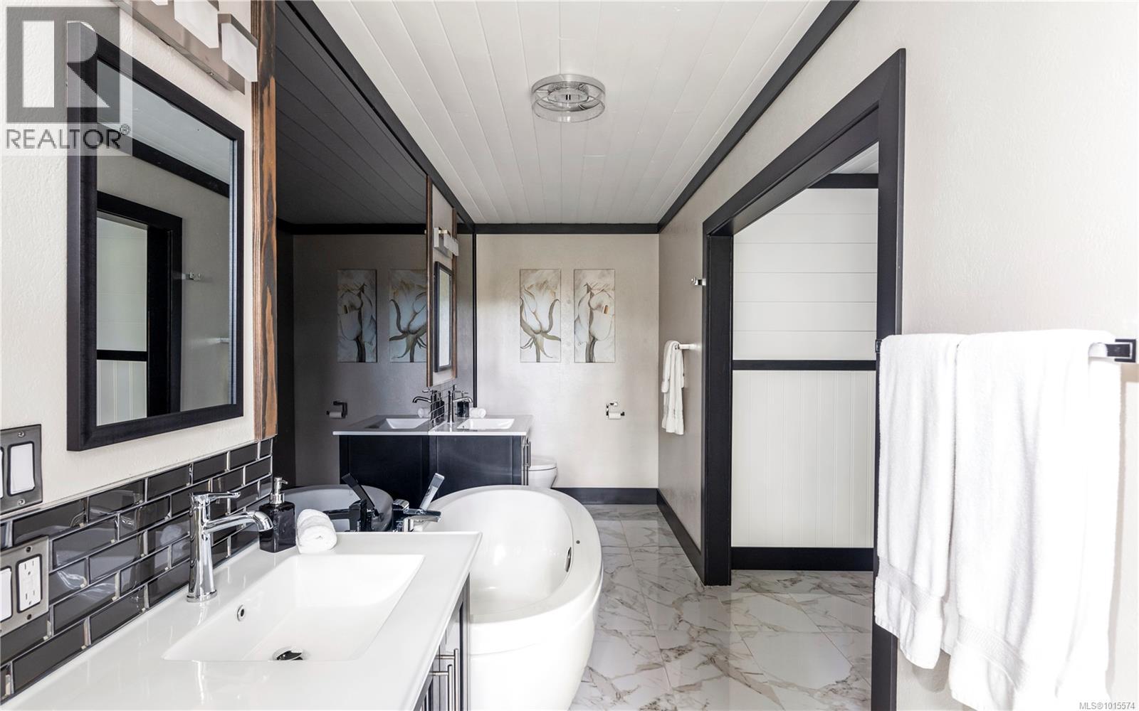  7405 Thornton Heights, Sooke