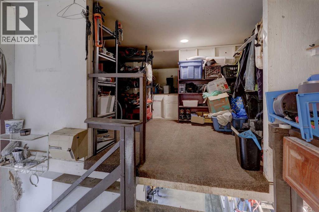 Single Family House for Sale in  Berkshire Place NW Beddington Heights Calgary 